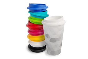 Kaffeebecher aus Kunststoff