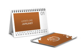 Tischkalender mit Wire-O-Bindung und Rückenstütze